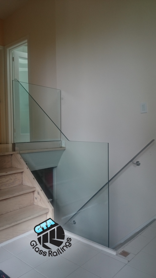 frameless glass railing