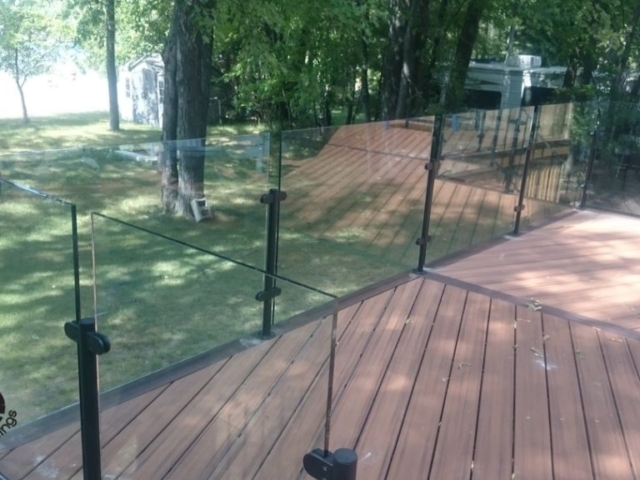 deck glass railings