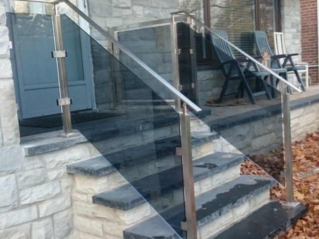 outdoor stainless steel glass railings